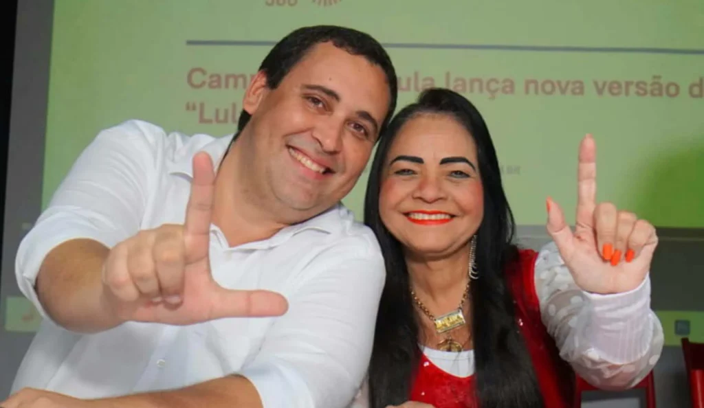 Presidente do Partido dos Trabalhadores, e Prefeita de Lauro de Freitas Moema Gramacho